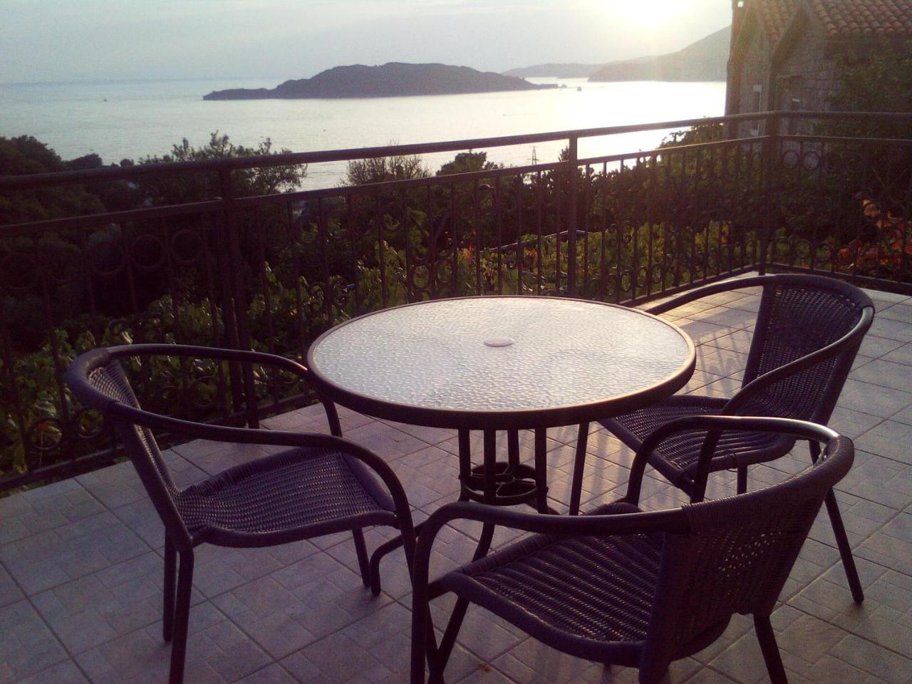 Apartments Mitrovic Podlicak Sveti Stefan Exterior foto