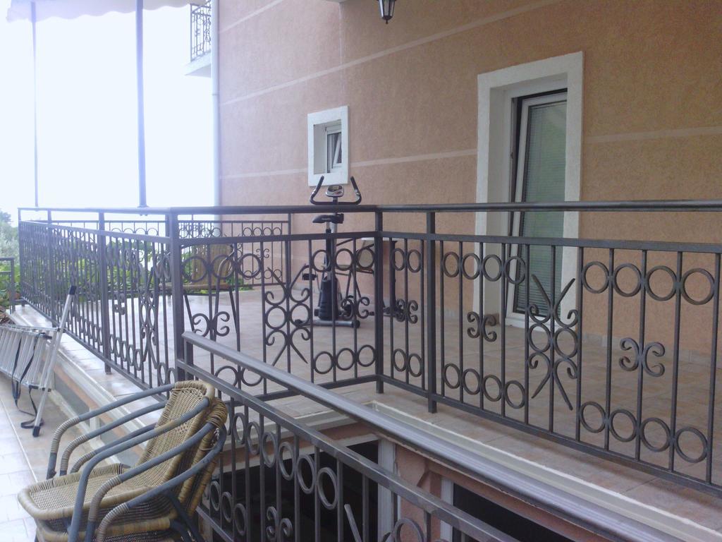 Apartments Mitrovic Podlicak Sveti Stefan Exterior foto